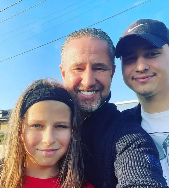 laurentiu-reghecampf-boala-mama-6