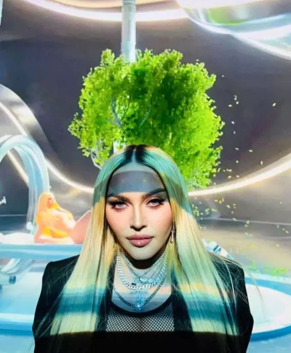 Madonna