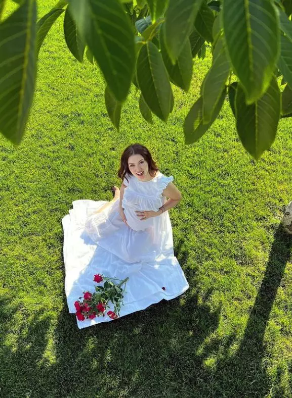 Anca Dumitra a născut (5)