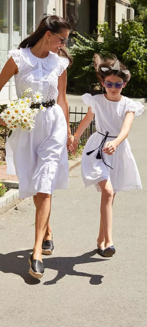 Ce fete de nota 10 au vedetele de la noi. Andreea Bănică, Monica Gabor şi Anca Serea, mândre de fiicele lor! (2)