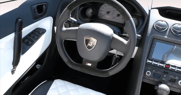 E greu de crezut, dar acesta nu este un Lamborghini Gallardo. Puteți ghici modelul original? (VIDEO)