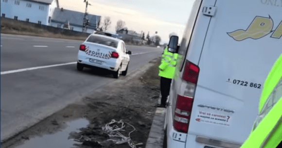 Polițist prins în ofsaid cu pistolul radar. Ce lecție trebuie să învățăm de aici (VIDEO)
