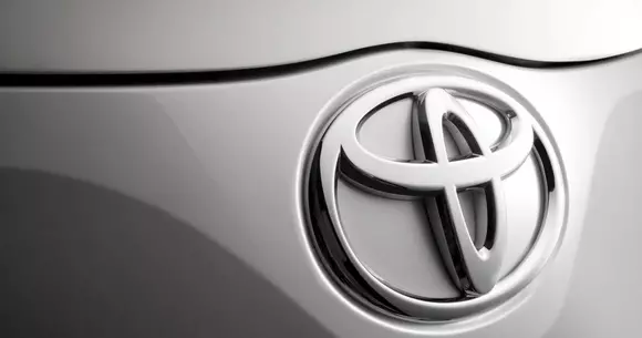 Toyota ramane pe prima pozitie a topului celor mai valoaroase brand-uri in 2014