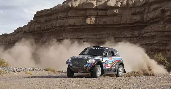 Raliul Dakar 2015 - Etapa 3 - Terranova îl bate pe Al-Attiyah, însă qatarianul păstrează prima poziție la general