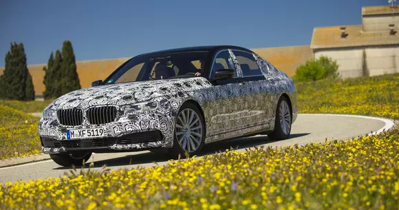 UPDATE: BMW Seria 7 - Imagini scăpate pe internet