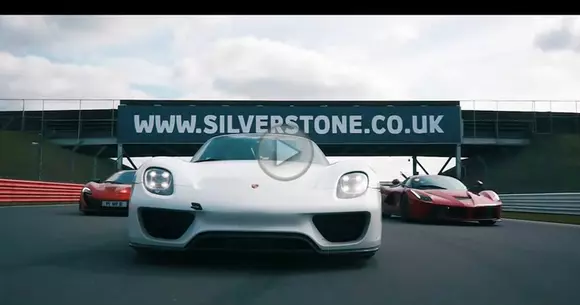 McLaren P1, Ferrari LaFerrari și Porsche 918 Spyder au ajuns pe Silverstone