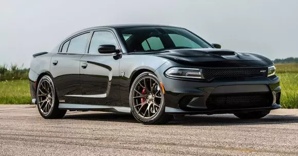 Dodge Charger SRT Hellcat primește un tratament din partea Hennessey