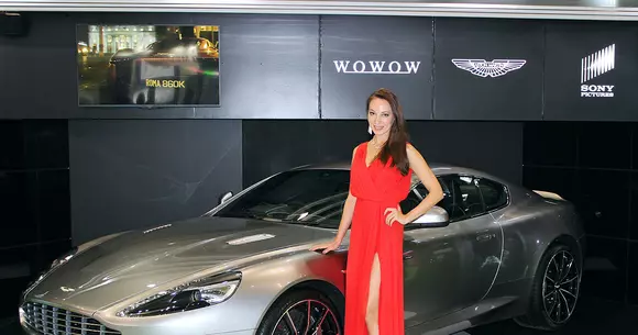 Galerie foto - Fetele Salonului Auto de la Tokyo