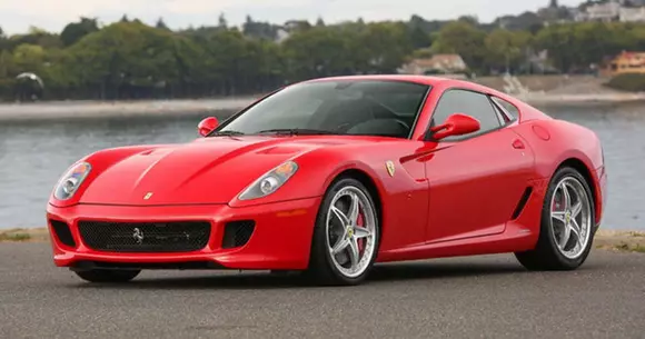 Un Ferrari 599 GTB care i-a aparținut lui Nicolas Cage este de vânzare