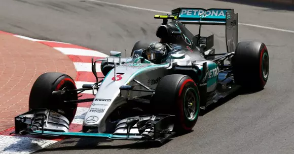 Nico Rosberg câștigă Marele Premiu al Braziliei