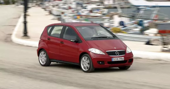 Mercedes-Benz Clasa A (W169) de la 3.500 de euro: Tribut pentru un Benz