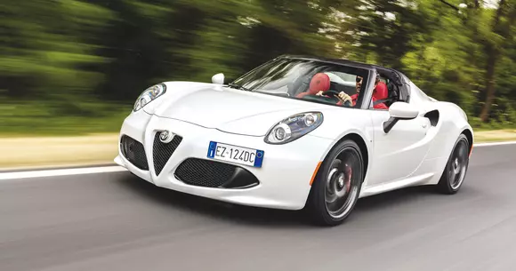 Alfa 4C Spider – Poveste de dragoste