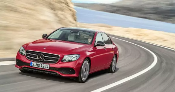 Noul Mercedes-Benz Clasa E va primi cinci motorizări în acest an