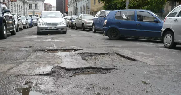 61% din drumurile României sunt expirate. Ce buget cere Ministerul Transporturilor pe 2020