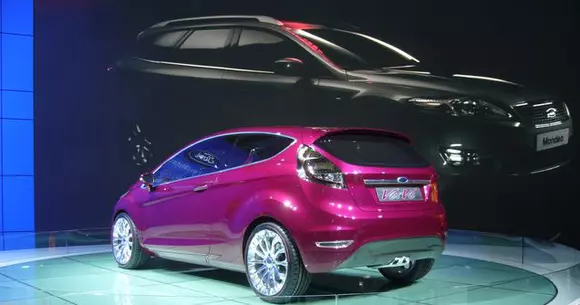 Ford se retrage din Japonia și Indonezia