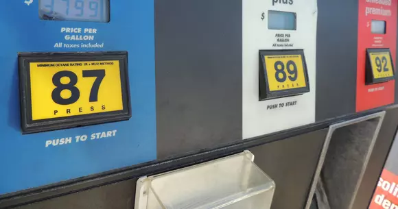 De ce nu se ieftinește benzina? Motiv incredibil!