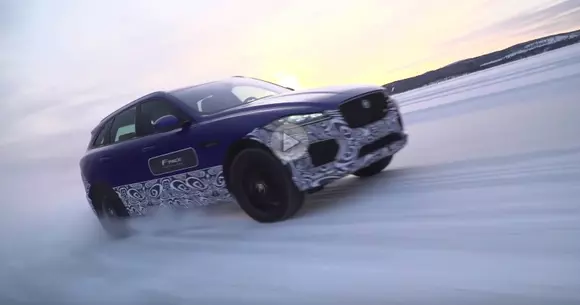 Jaguar F-Pace în primul test video