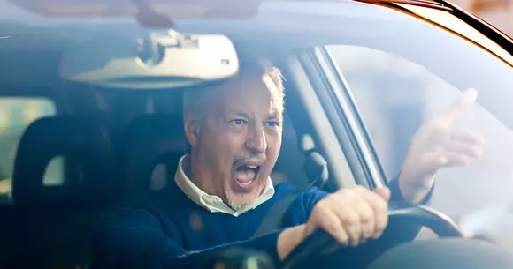 Șofer înjunghiat la Ploiești pentru că nu a cedat trecerea pe o stradă