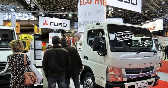 (P) Târgul internațional Solutrans 2015, destinat transportului rutier și urban s-a încheiat cu rezultate pozitive