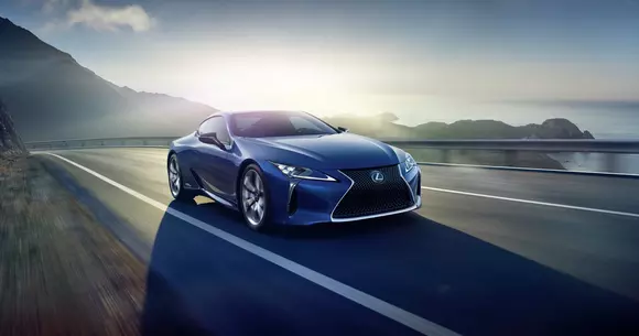 Lexus LC 500h - Hibrid de performanță