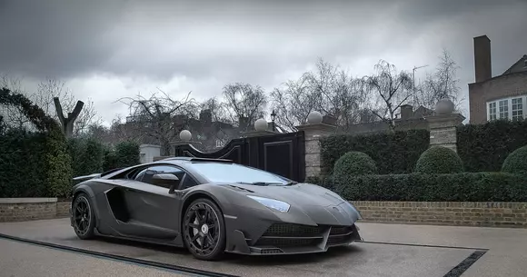 Lamborghini Aventador Superveloce J.S. 1 - Ediție specială pentru un client special