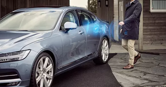 Volvo plănuiește moartea cheii fizice. O vor înlocui cu o aplicație de mobil