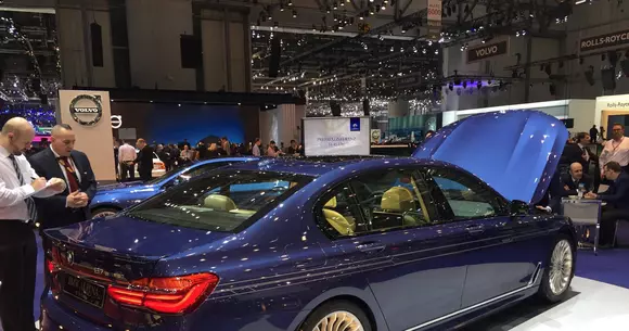2016 Geneva Live - Standul Alpina