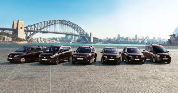 Sandero și Logan facelift debutează la Paris, iar noul Duster vine în 2017