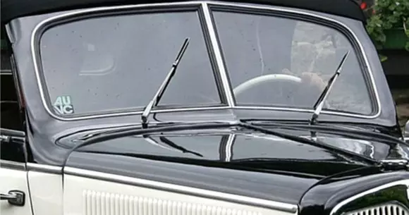 Cine a inventat ștergătoarele?