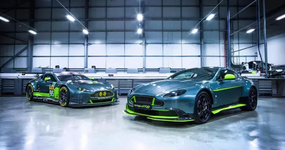 Aston Martin Vantage GT8 - Atitudine de supersportiv