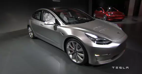 Tesla pregătește o surpriză pentru fani. Anunțul va avea loc pe 17 octombrie