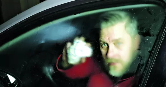 Practic - Adio geamuri aburite!