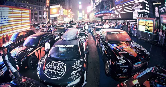 Gumball 3000 ajunge anul acesta în București. Istoria celei mai exclusiviste curse din lume