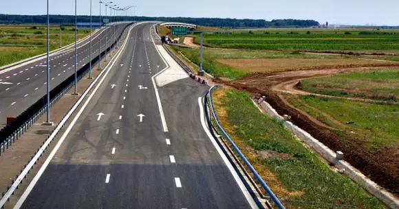 Angajații CNADNR fac dezvăluiri interesante cu privire la autostrăzile din țară