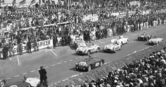 Povestea celui mai sângeros accident din motorsport | VIDEO