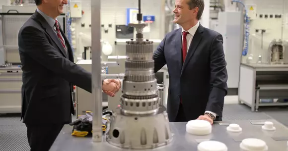 Daimler a demarat producția cutiilor automate cu 9 trepte la uzina din Sebeș