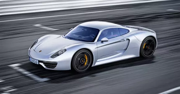 Porsche ar putea ataca Huracan și 488 GTB cu viitorul 960