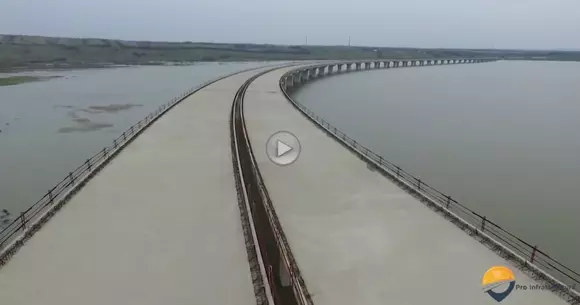 Viaductul Suplacu de Barcău este superb - Imagini filmate cu o dronă