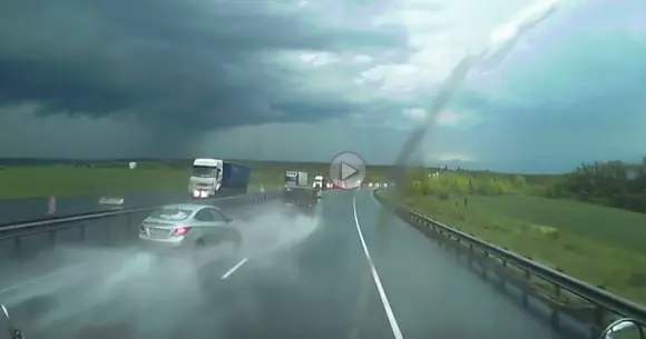 Acvaplanarea și efectele sale