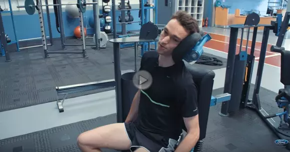 Cum se pregătesc piloții înaintea unei curse de anduranță de 24 de ore