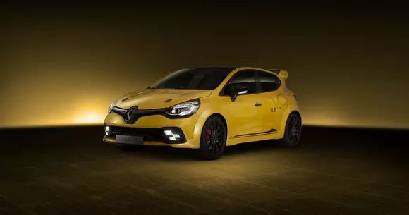 Renault trage pe linie moartă proiectul Clio RS 16