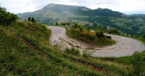 Destinație de vacanță! "Transalpina" de Apuseni, unul dintre cele mai spectaculoase drumuri din România