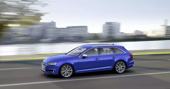 Audi S4 și S4 Avant - În așteptarea lui RS4