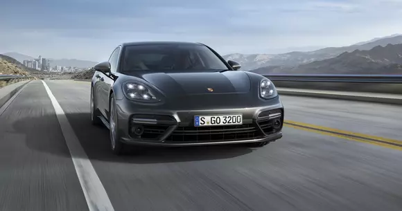 Porsche Panamera va avea mai multe versiuni de caroserie