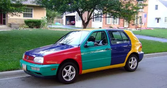 Ce culoare să aibă mașina ta, în funcție de ziua în care ești născut?