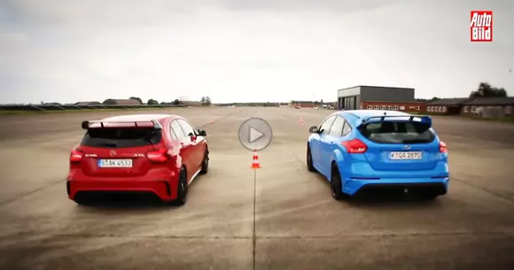 Liniuță între Mercedes-AMG A45 și Ford Focus RS