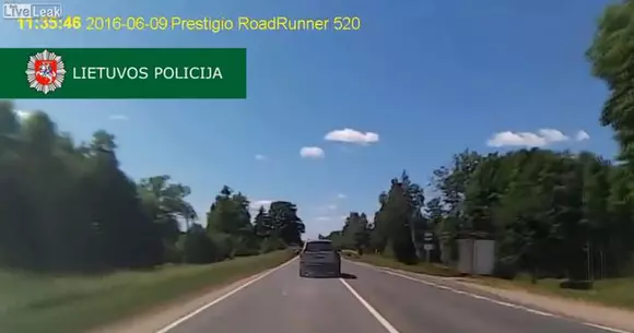 Șoferul zilei vine din Lituania! A făcut tot posibilul să scape de poliție. Cum s-a terminat urmărirea? | VIDEO