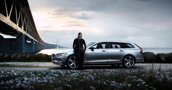 Zlatan Ibrahimovic spune Adio! echipei naționale