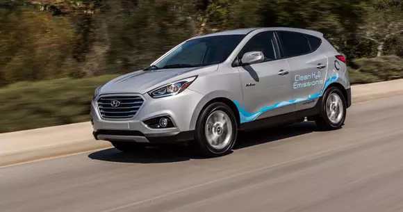 Hyundai pregătește un nou SUV cu pile de combustie