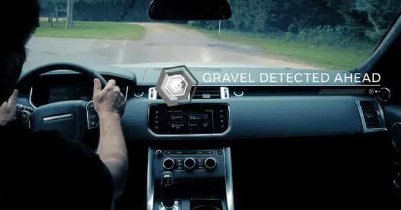Jaguar Land Rover pregătește o tehnologie pentru rularea autonomă în off-road